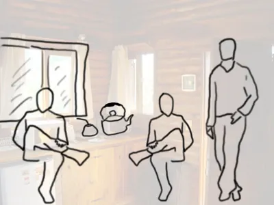 Interior de una cabaña: dos personas sentadas, una de pie y una pava sobre la mesa.
